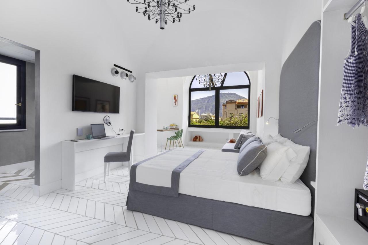 Estate4Home - Iommella Luxury Rooms Sant'Agnello Buitenkant foto